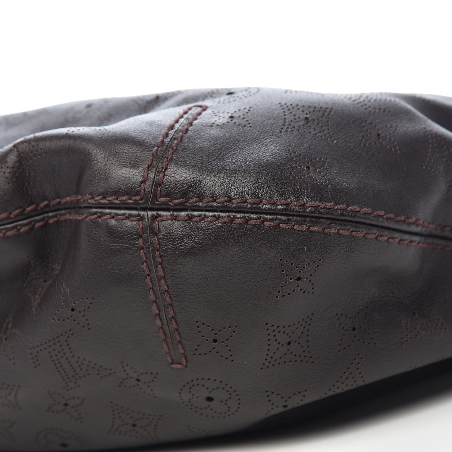 Louis Vuitton Mahina Onatah GM Moka 9 of 10