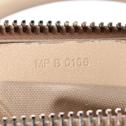 Givenchy Sugar Goatskin Medium Antigona Skin 8 of 15