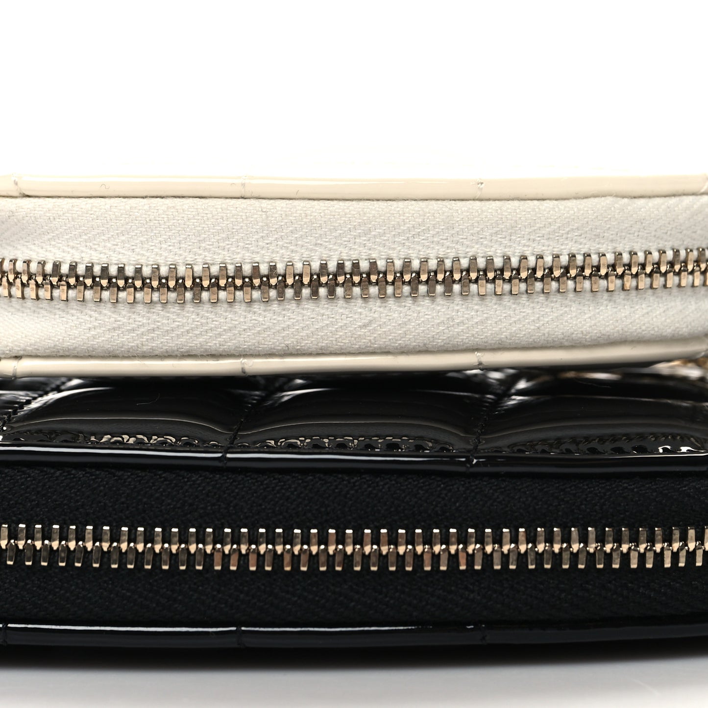 Patent Calfskin Resin Quilted CC Heart Clutch With Chain Black