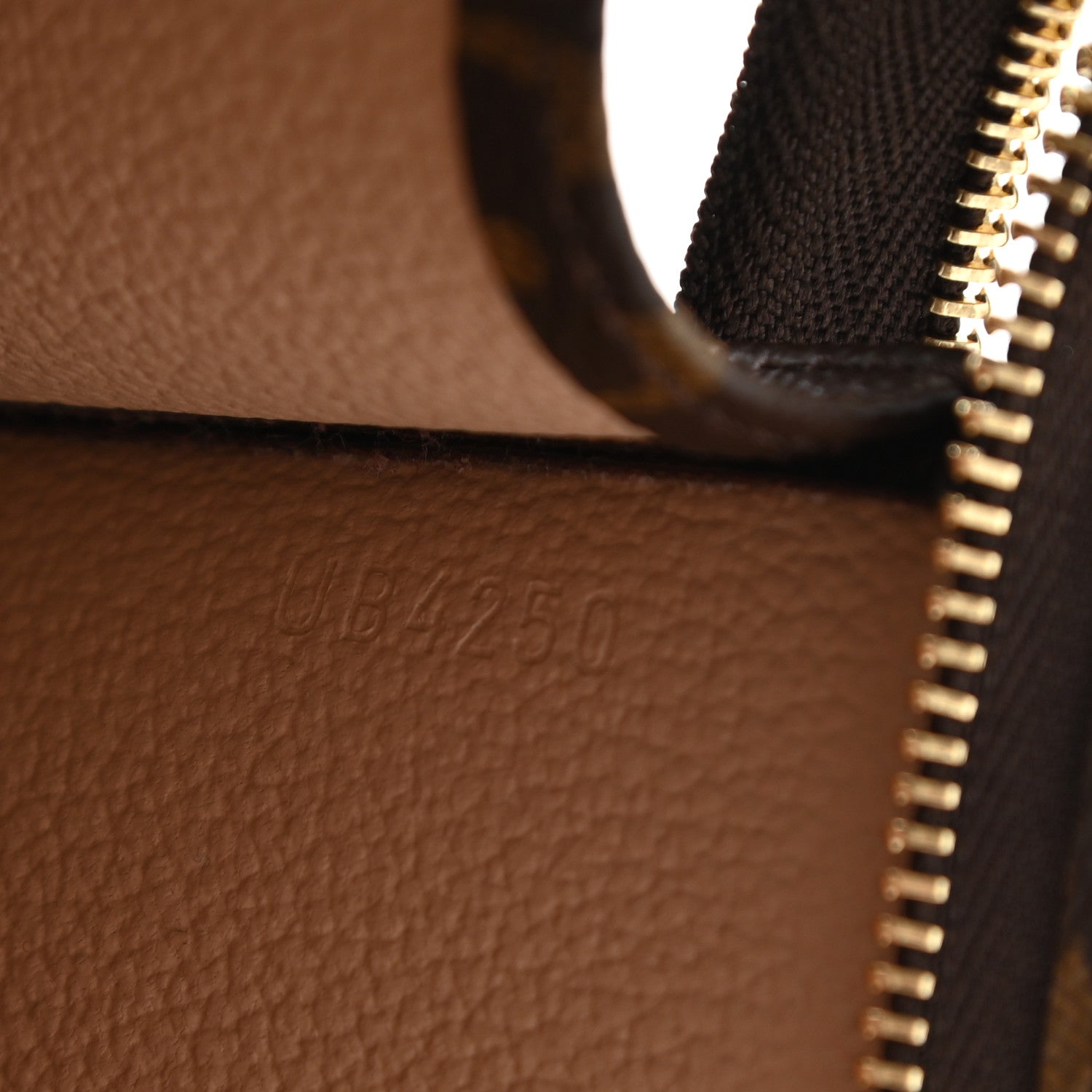 Louis Vuitton Monogram Toiletry Pouch 19 6 of 8