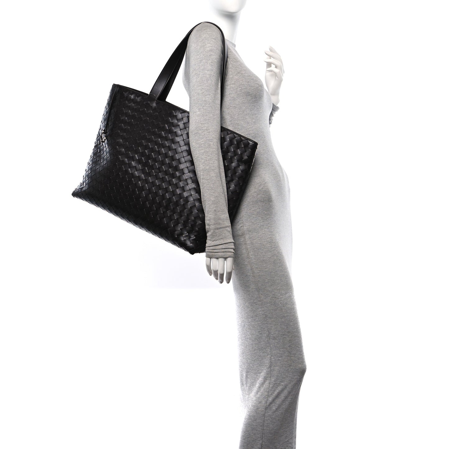 Calfskin Intrecciato Large Zipped Tote Fondant