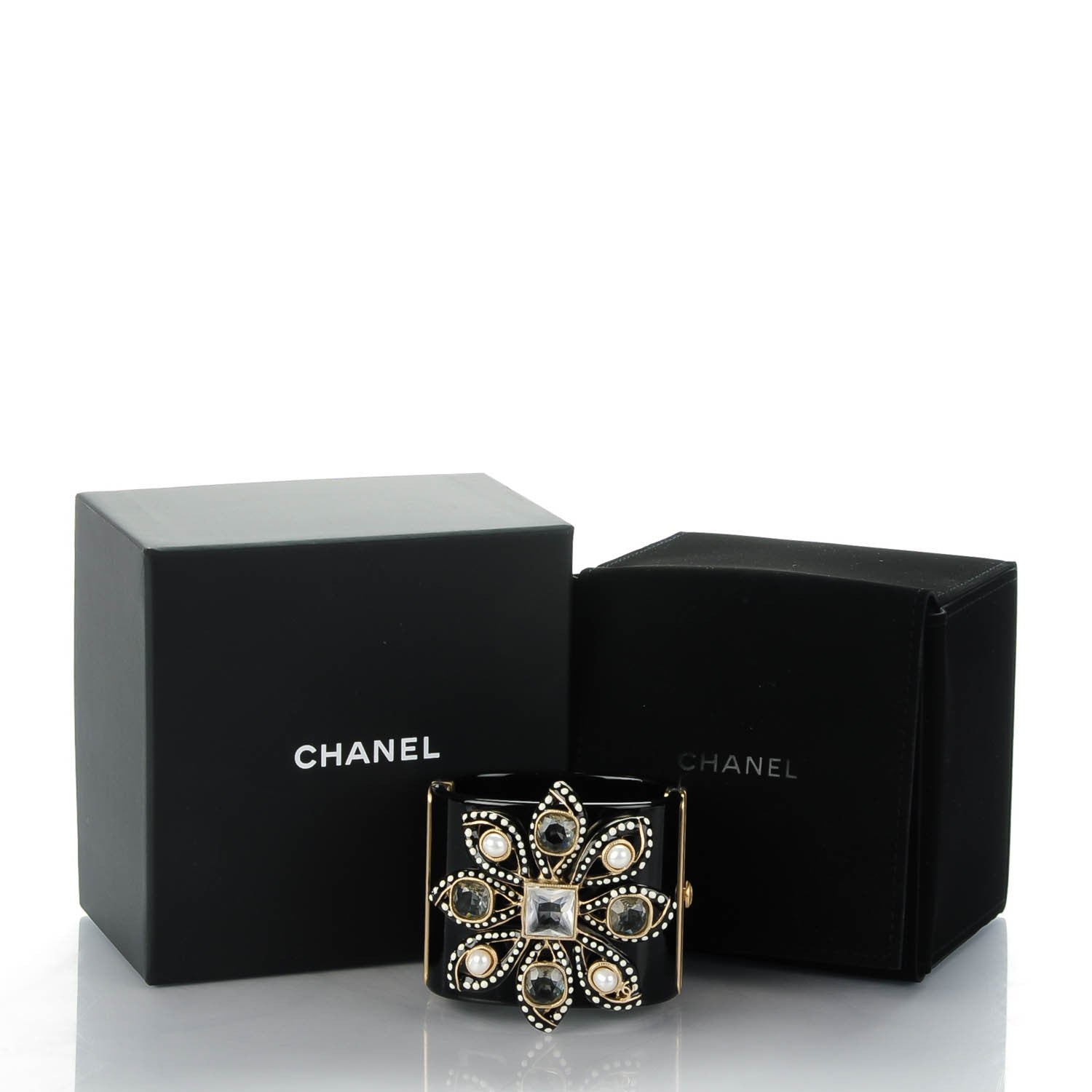 Chanel Resin Crystal Pearl Cuff Black 6 of 6