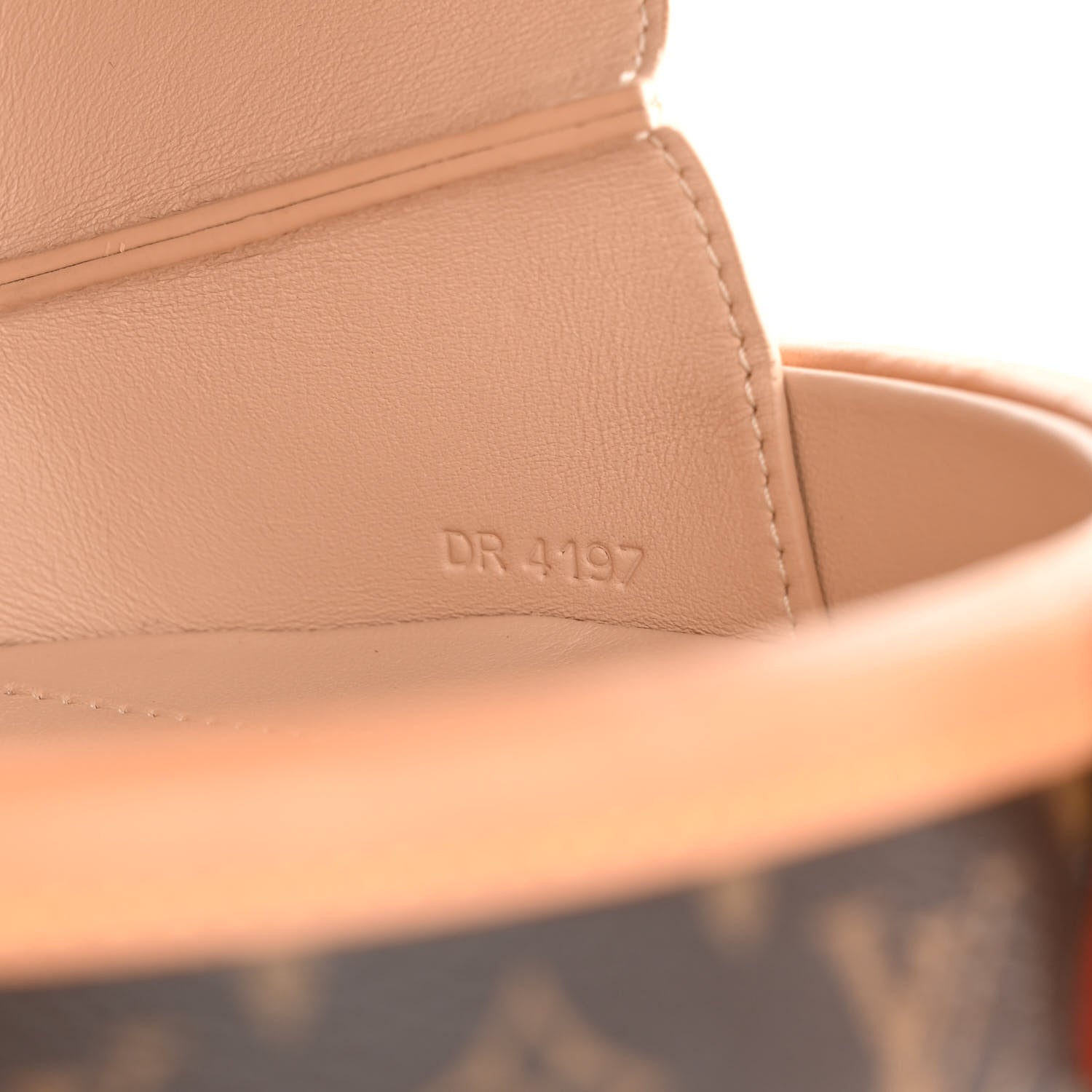 Louis Vuitton Monogram Petite Boite Chapeau 7 of 10