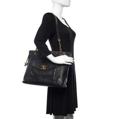 Chanel Caviar CC Shoulder Bag Black 2 of 18