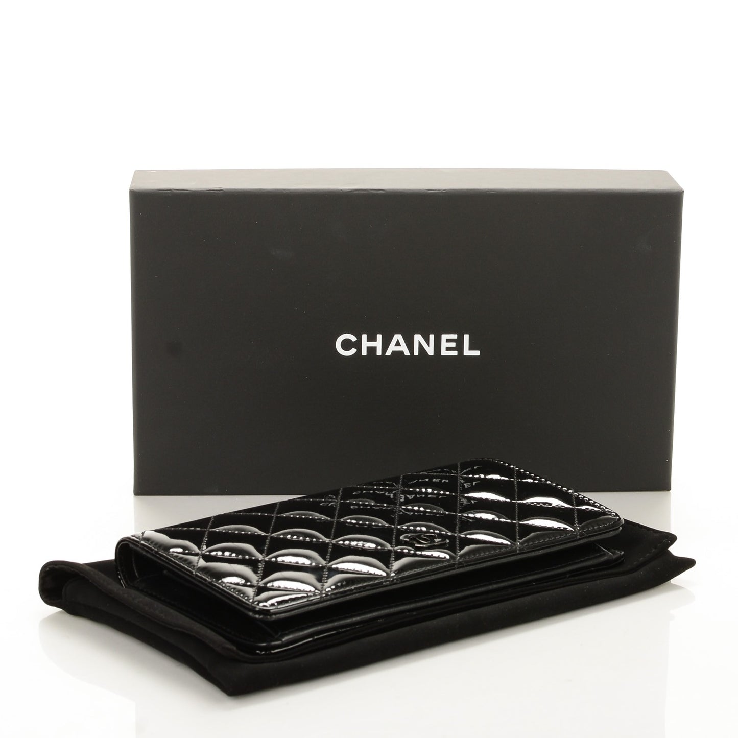 Patent Calfskin Quilted Yen Wallet Black