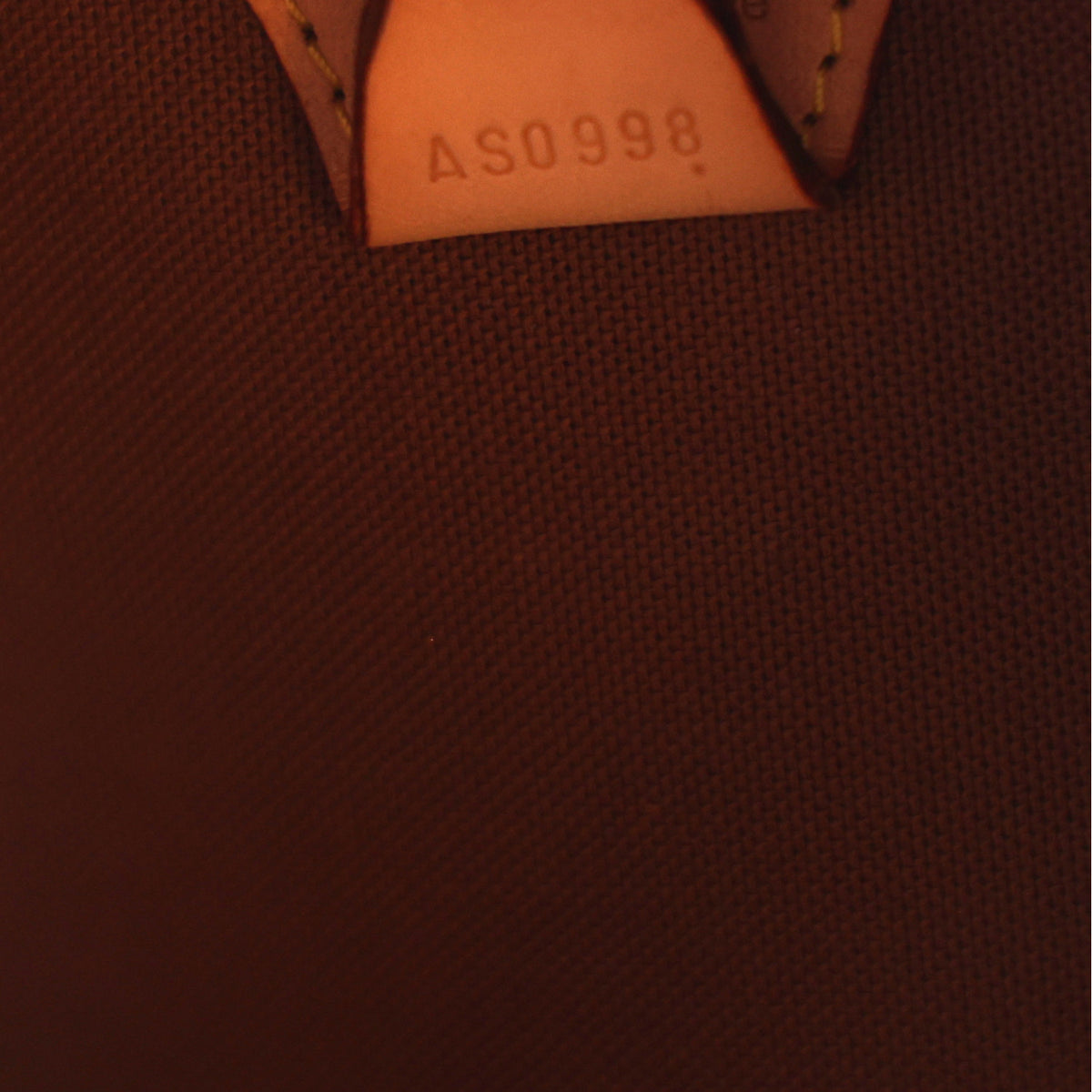 Louis Vuitton Monogram Ellipse MM 7 of 10