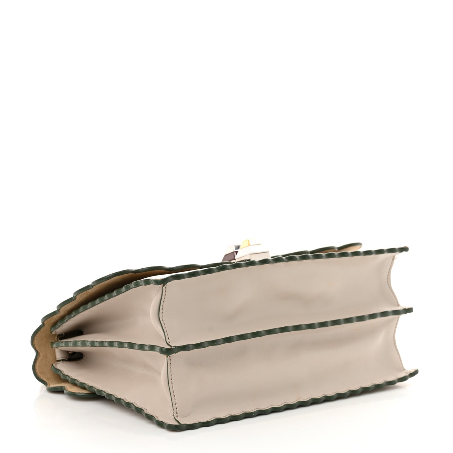 Vitello Liberty Scalloped Studded Kan I Shoulder Bag Grigio Polvere