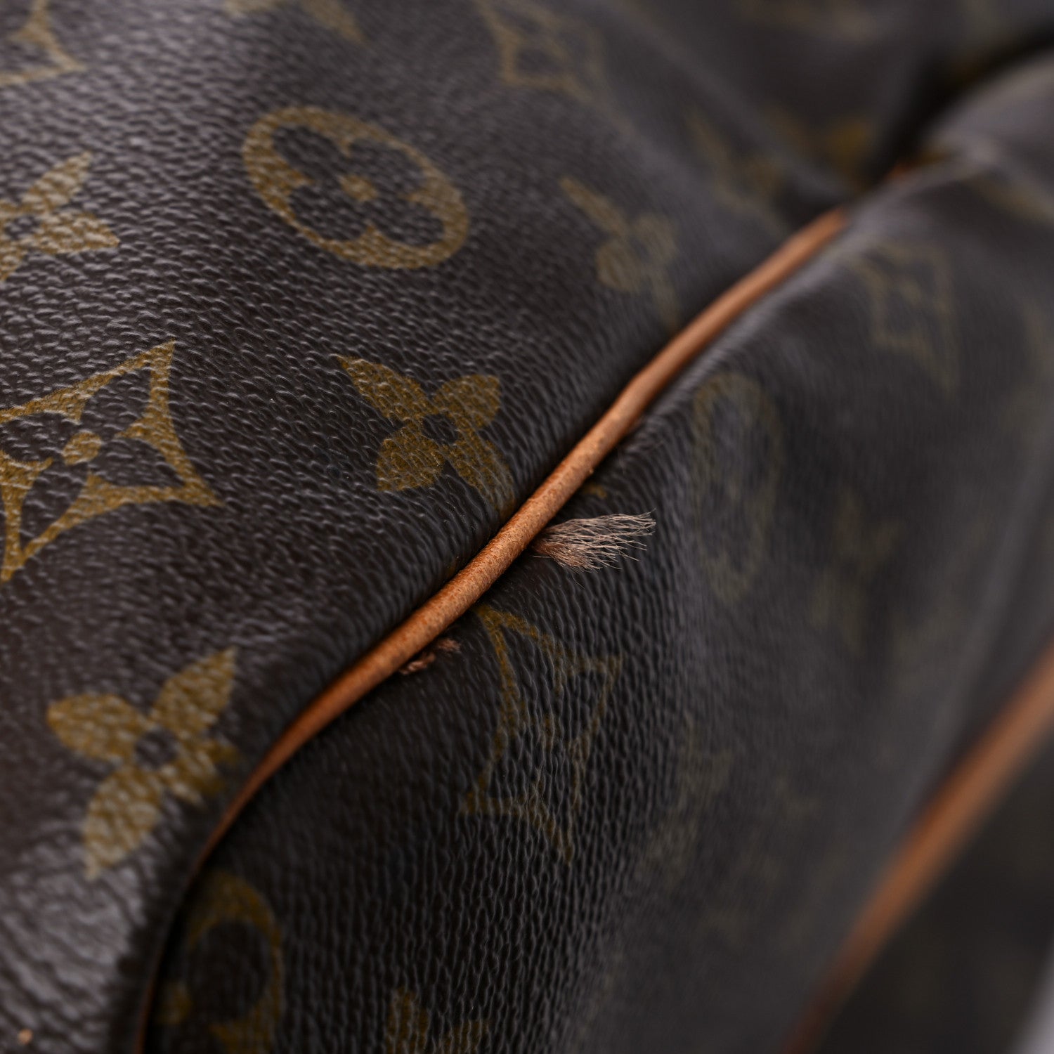 Louis Vuitton Monogram Keepall Bandouliere 60 9 of 21