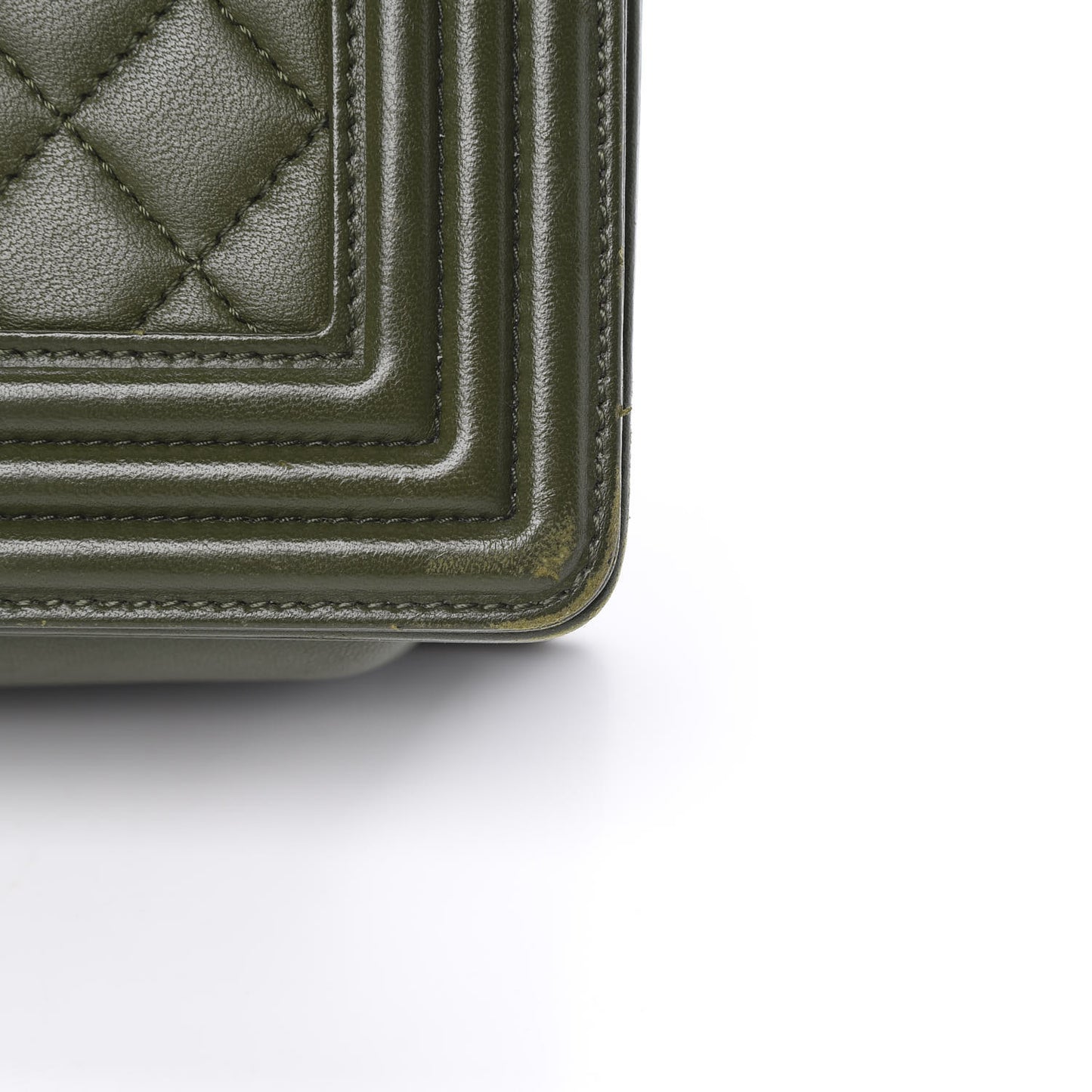 Lambskin Quilted Medium Boy Flap Khaki