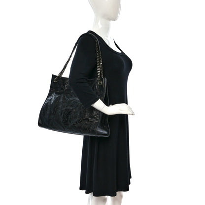 Saint Laurent Crinkled Calfskin Matelasse Monogram Niki Shoulder Bag Black 2 of 10