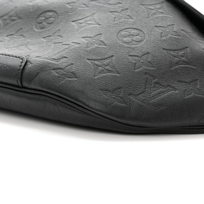 Louis Vuitton Calfskin Monogram Shadow Discovery Bumbag Black 9 of 9