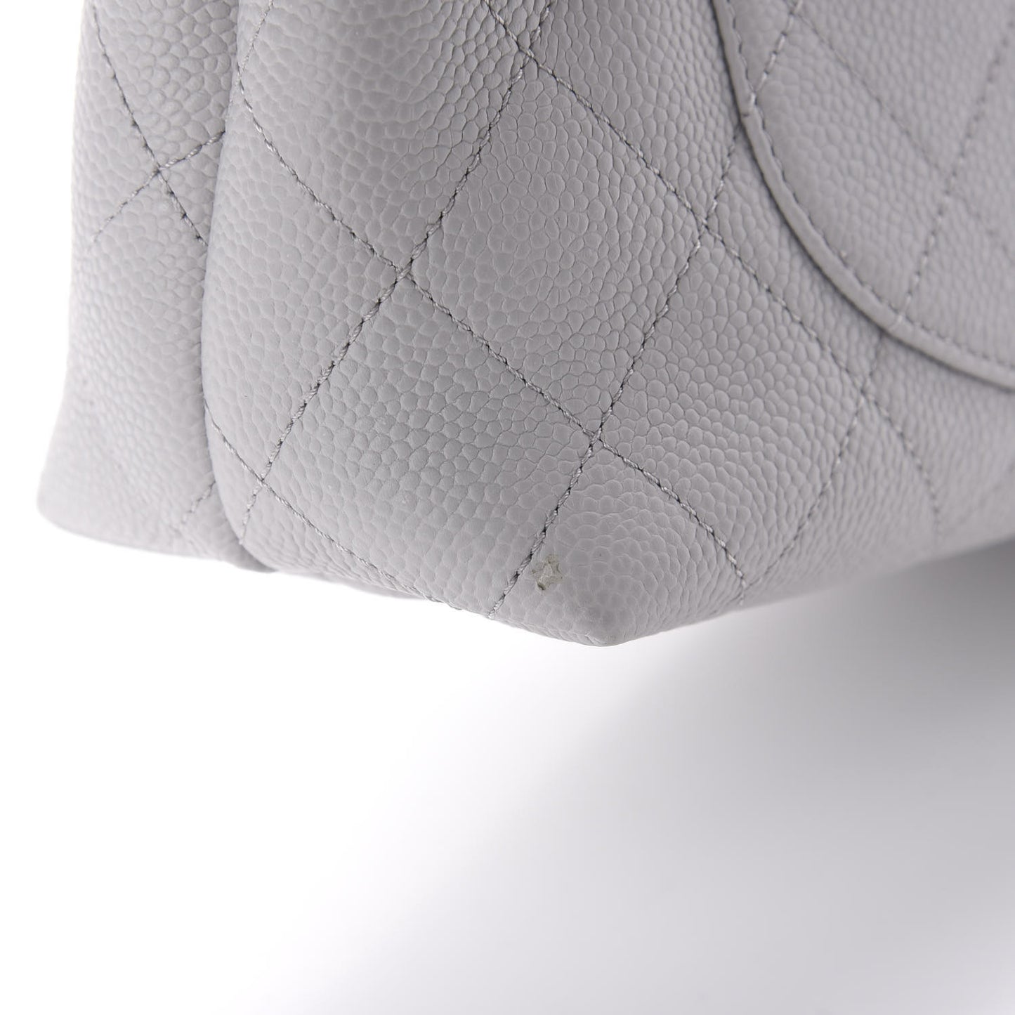 Caviar Quilted City Walk Flap Light Grey