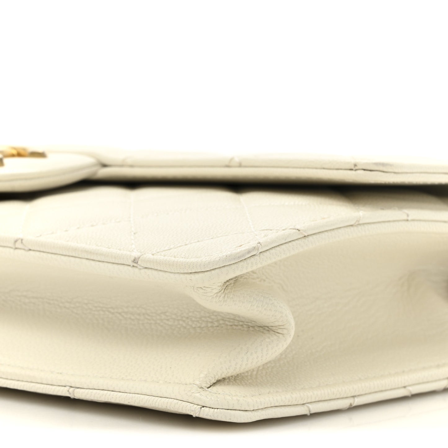 Lambskin Quilted Small Chic Pearls Flap White