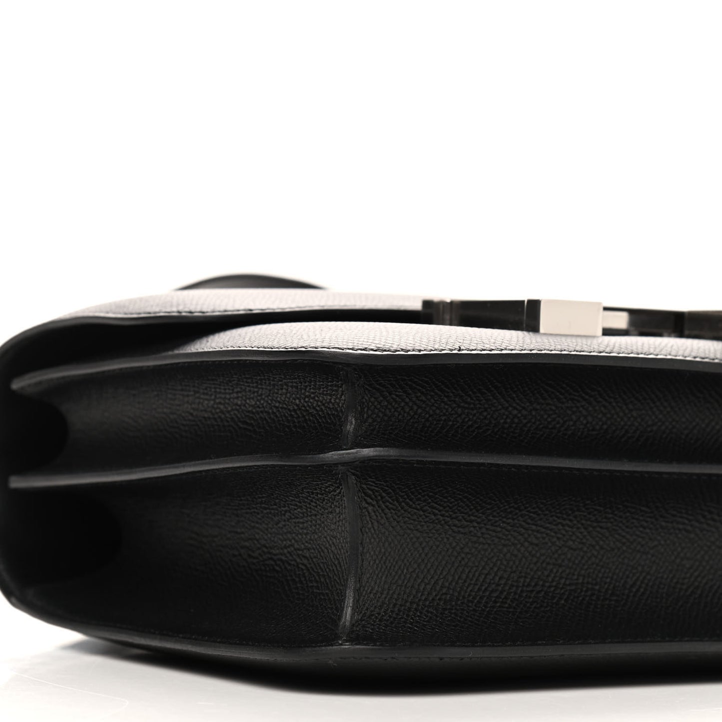 Epsom Constance 24 Black