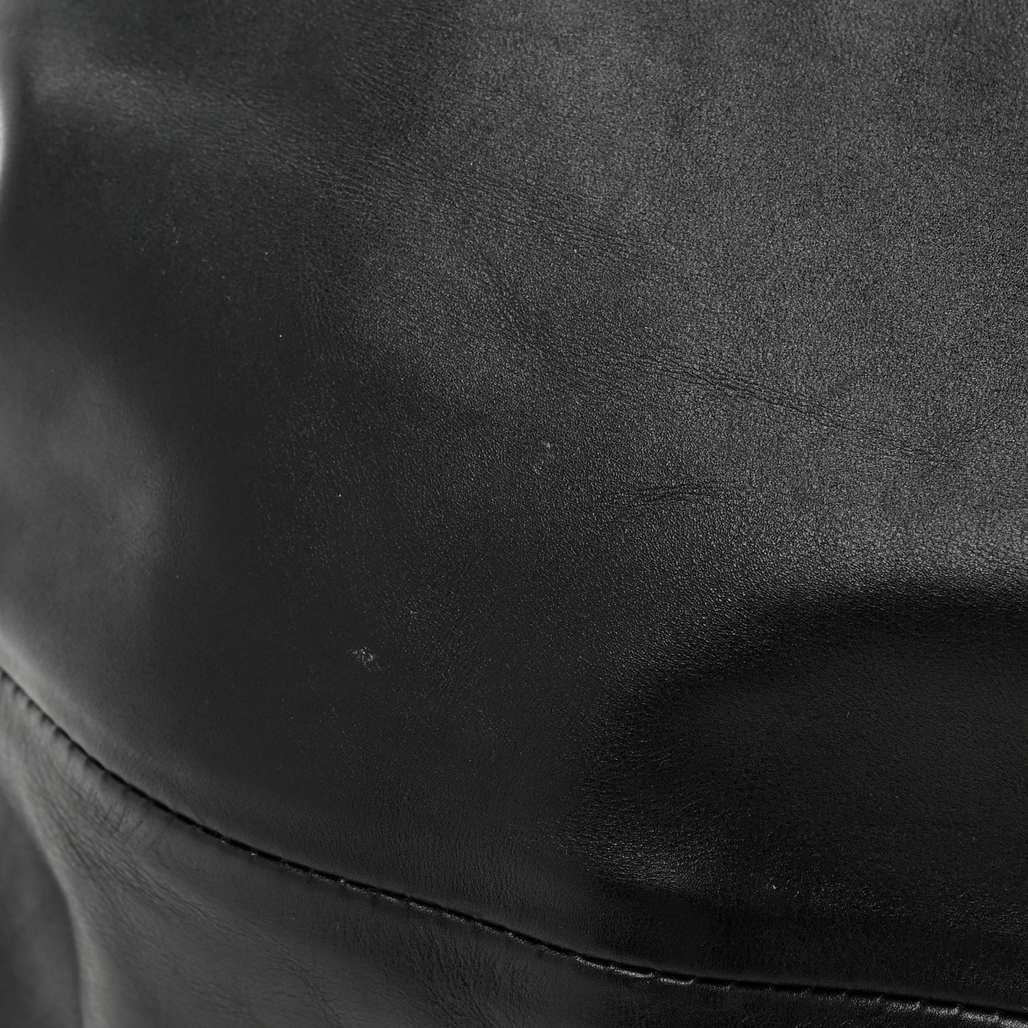 Calfskin Medium Olivia Hobo Black