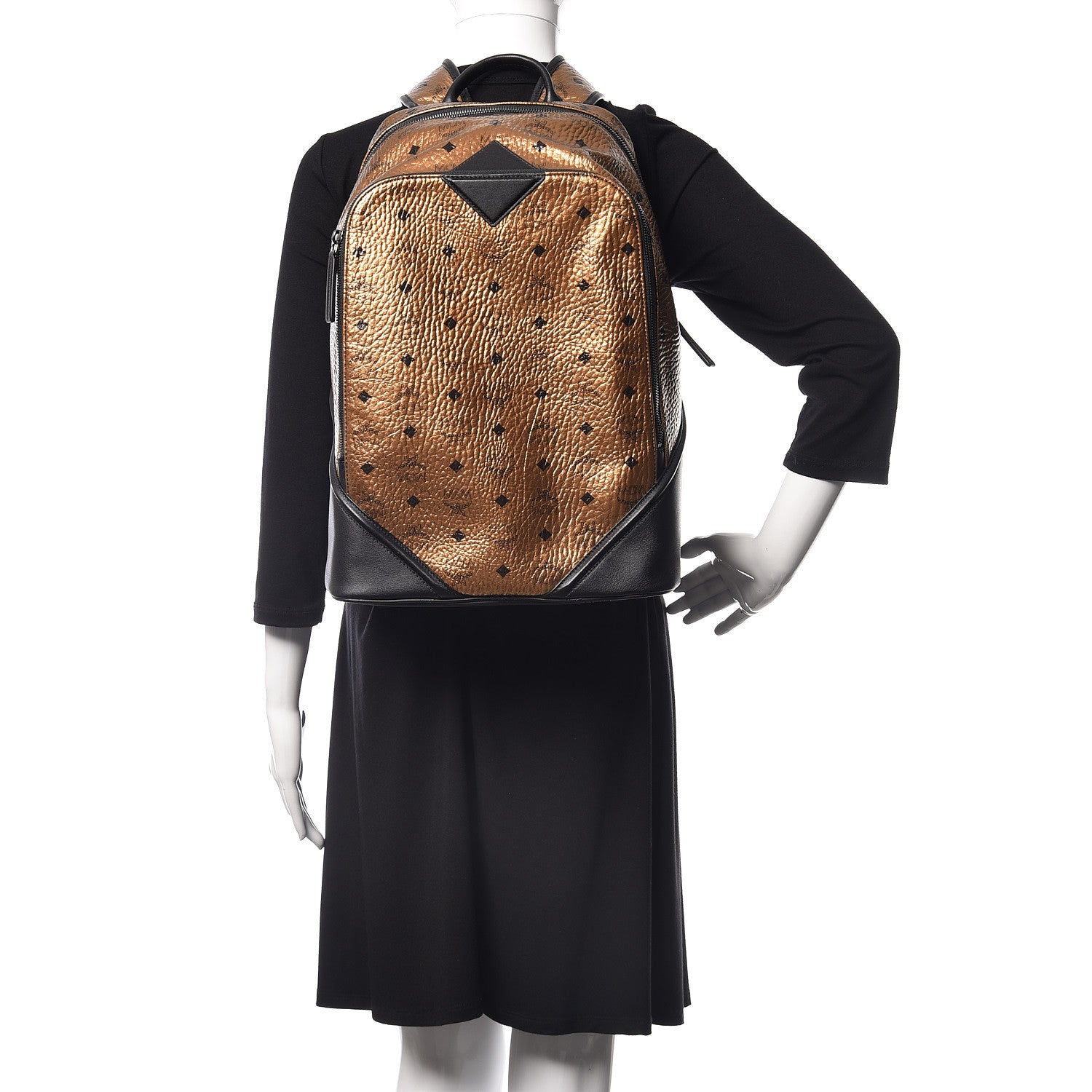 MCM Metallic Visetos Medium Duke Backpack Gold 2 of 11