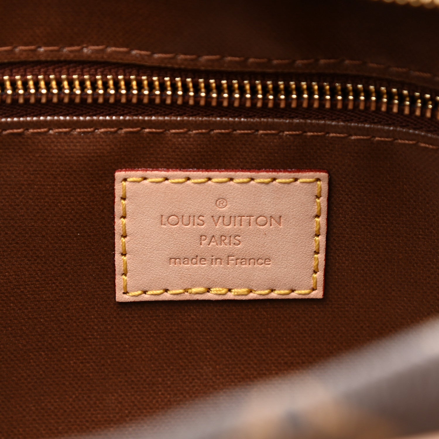 Louis Vuitton Monogram Toiletry Bag 25 6 of 7