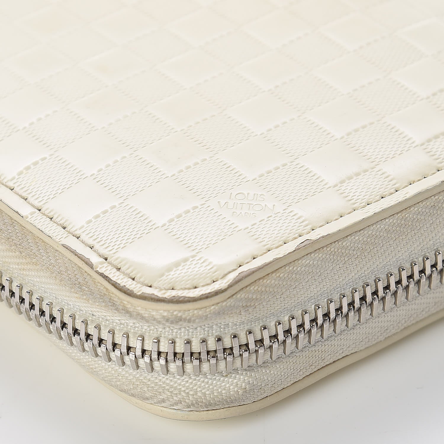 Louis Vuitton Shiny Calfskin Damier Facette Zippy Wallet Creme 14 of 20