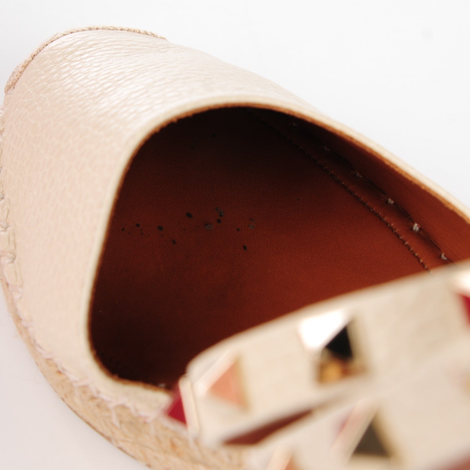 Valentino Garavani Grained Calfskin Rockstud Ankle Wrap Espadrille 15/85mm Wedges 39 Light Ivory 8 of 9