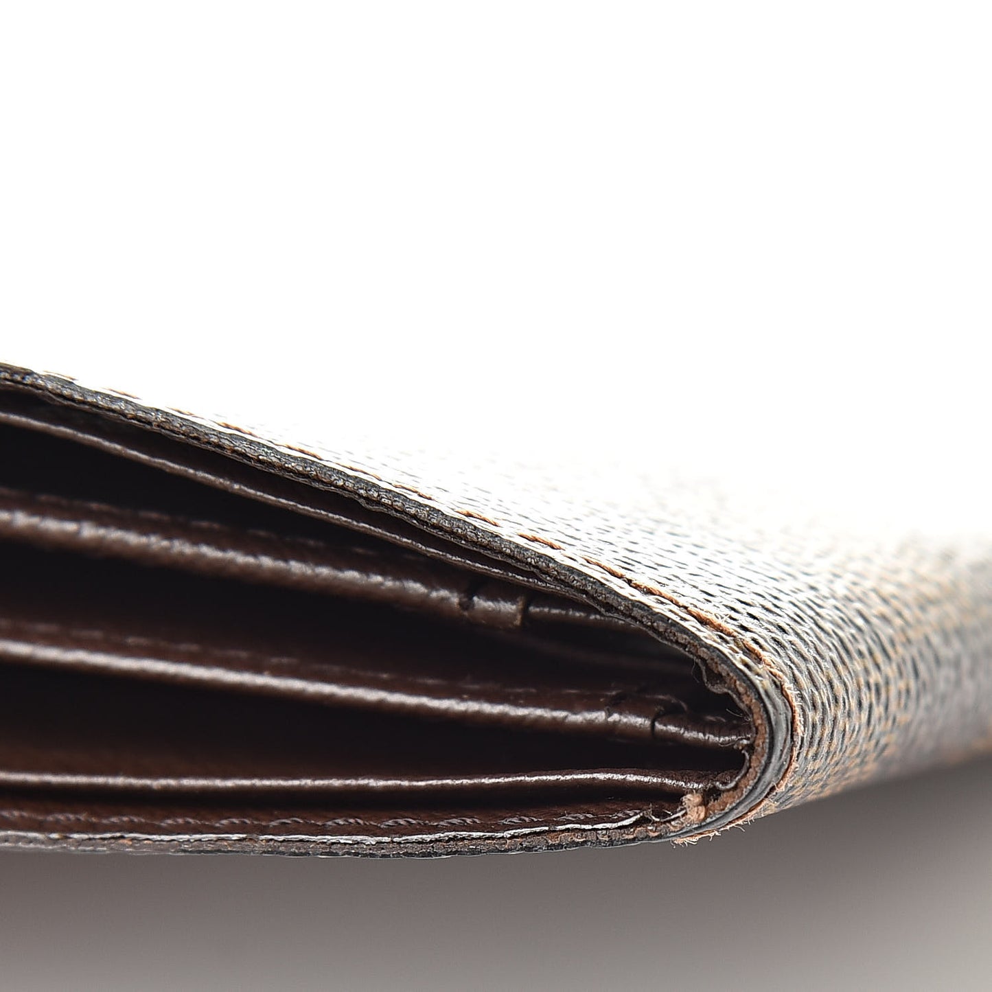Damier Ebene Multiple Wallet