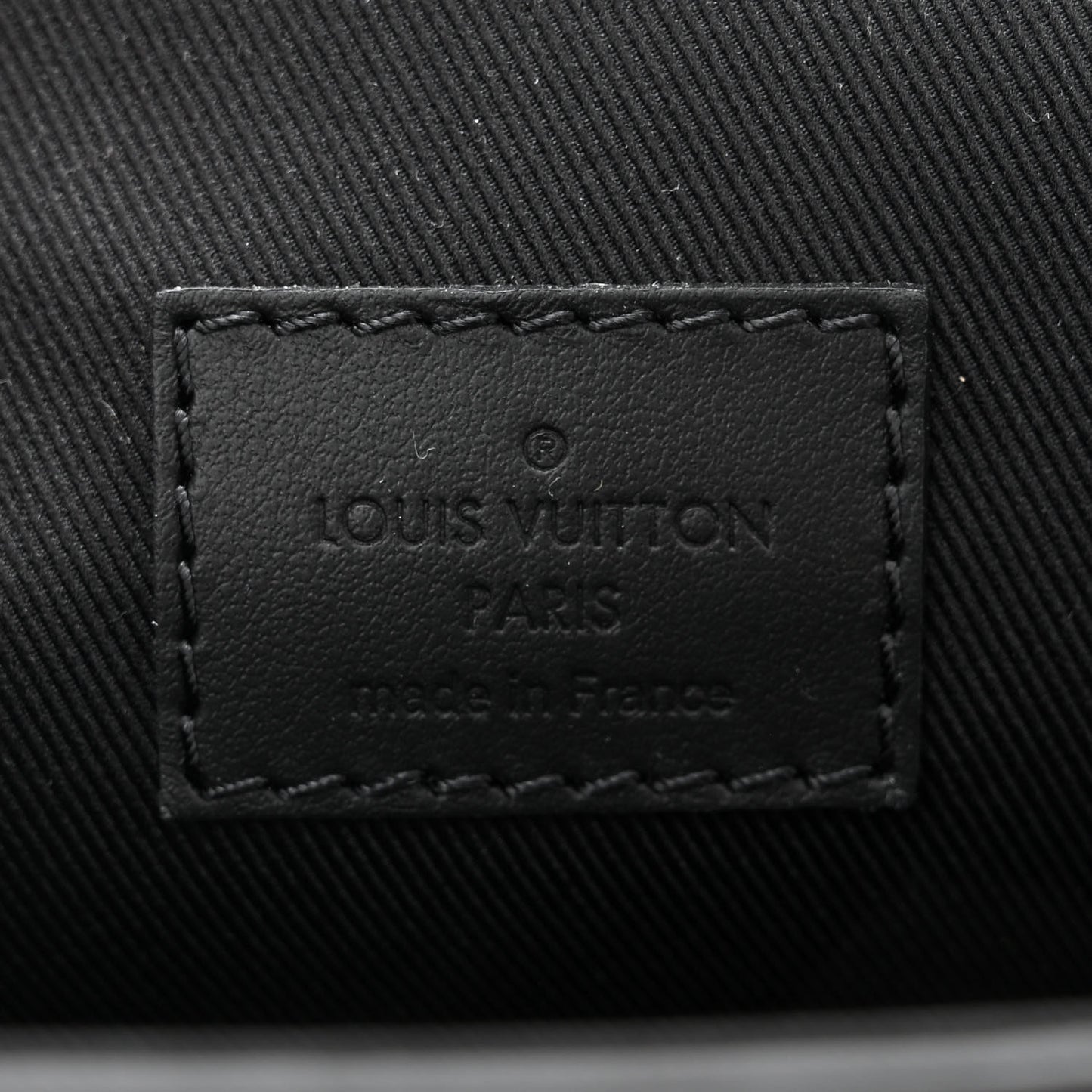 Taurillon Monogram Steamer Wearable Wallet Black