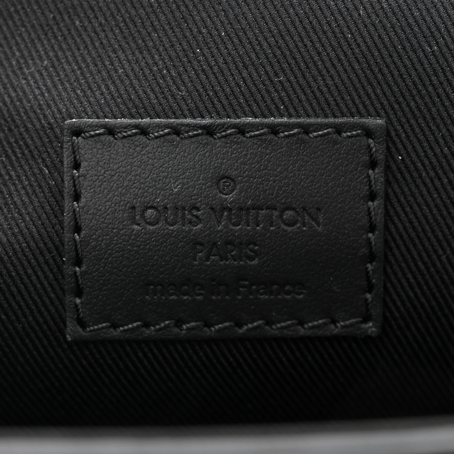 Louis Vuitton Taurillon Monogram Steamer Wearable Wallet Black 6 of 9