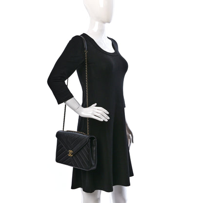 Chanel Lambskin Chevron Quilted Medium Envelope Flap Black 2 of 10