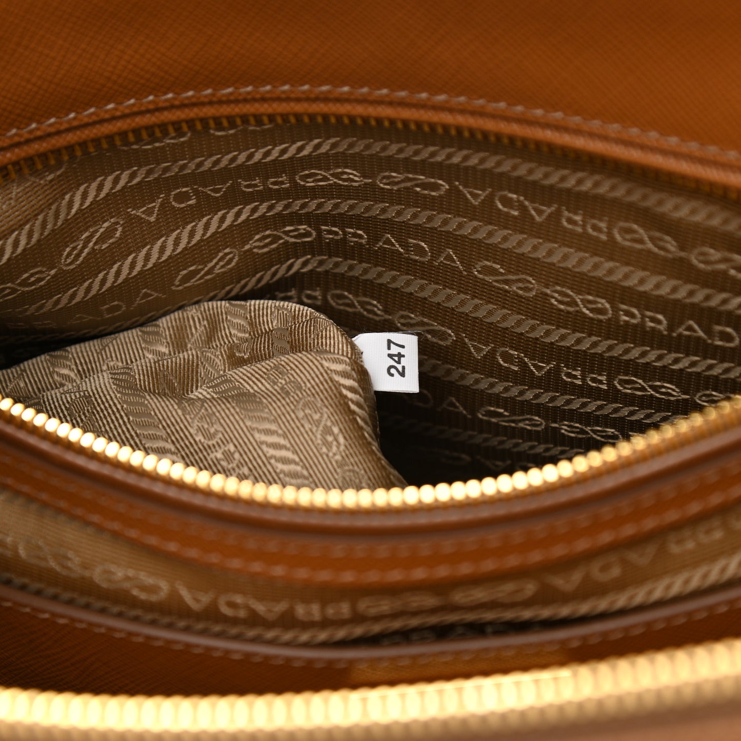 Saffiano Lux Large Galleria Double Zip Tote Caramel