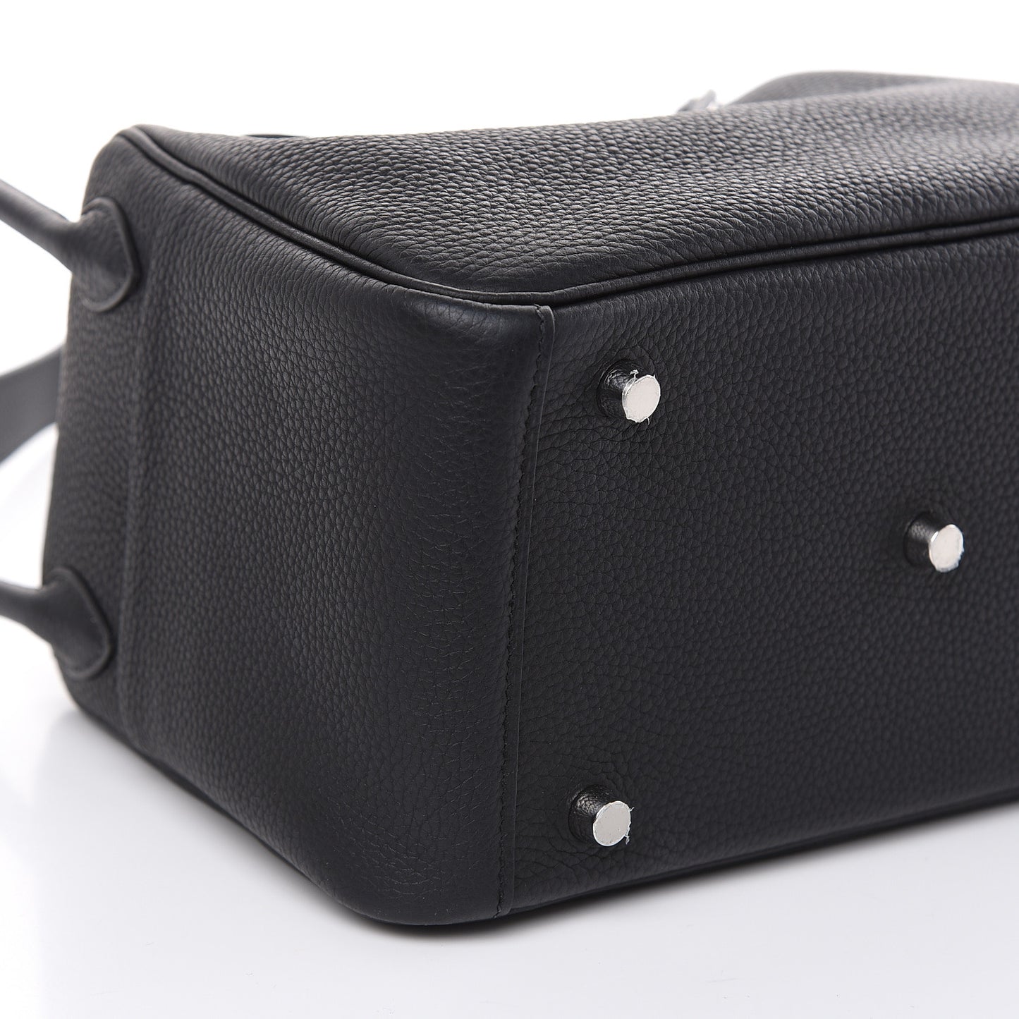 Taurillon Clemence Lindy 26 Black