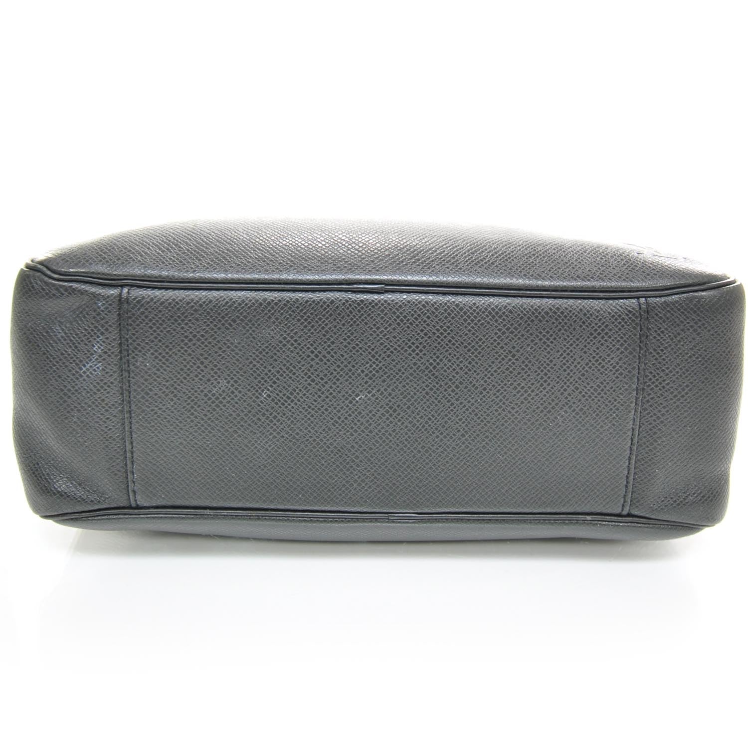 Louis Vuitton Taiga Toiletry Pouch GM Ardoise 4 of 8