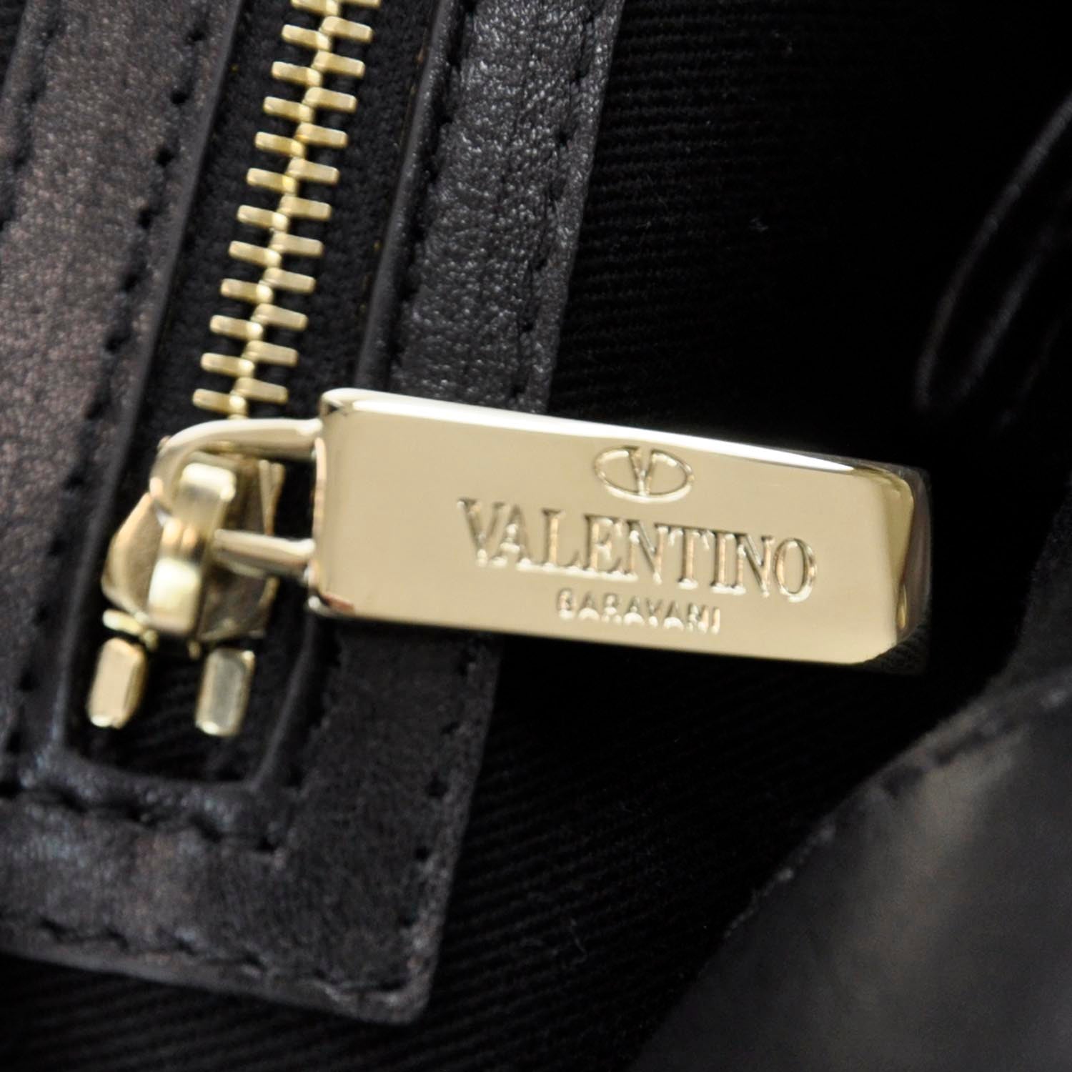 Valentino Garavani Vitello Rockstud Dome Satchel Black 8 of 9