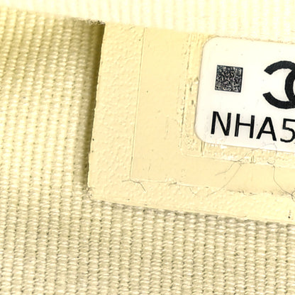 Chanel Caviar Quilted Zip Card Holder Wallet Light Yellow 8 of 14