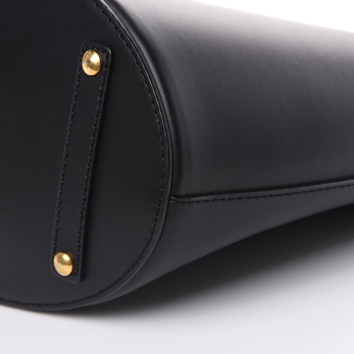 Burberry Supple Calfskin Medium Bucket Black 12 of 15