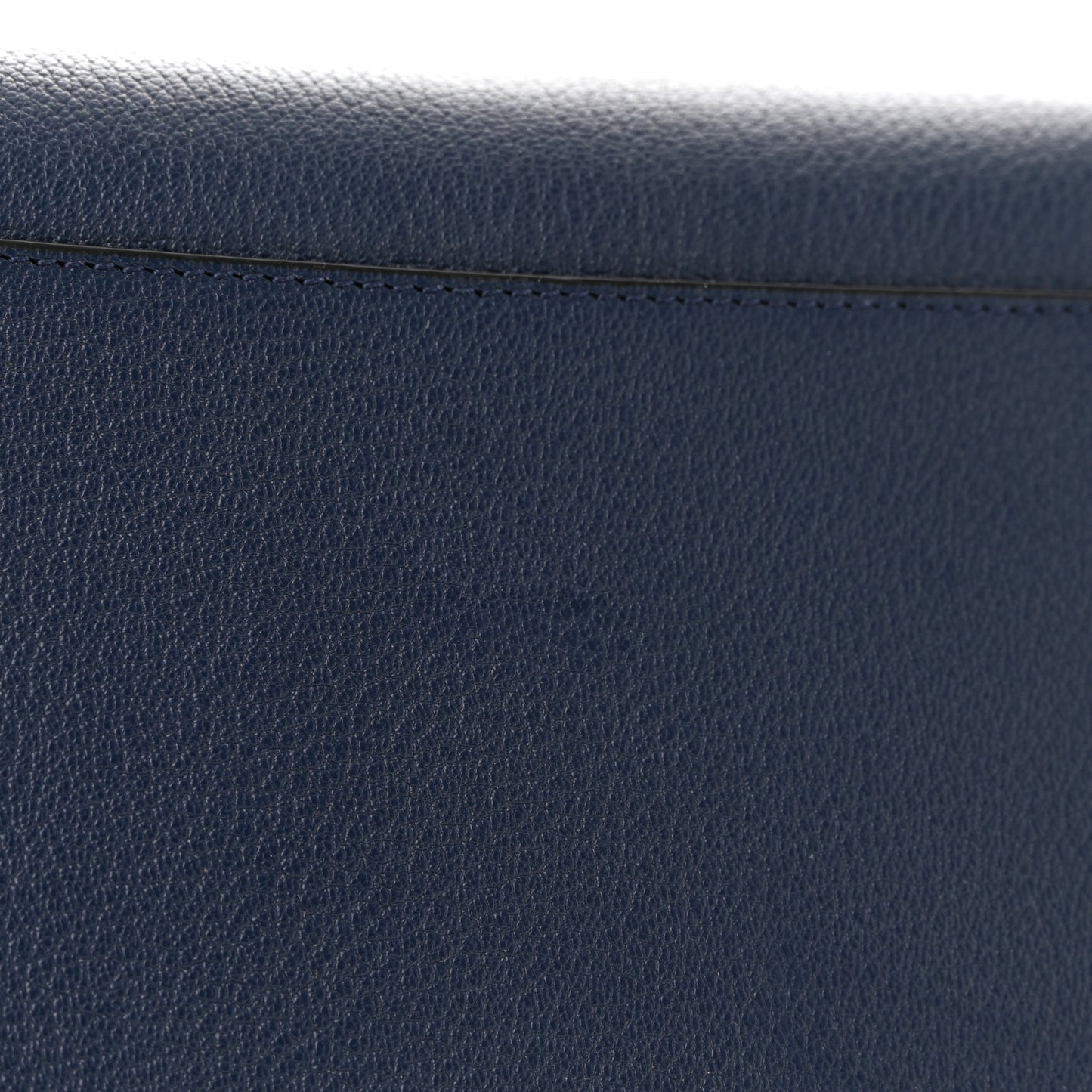 Sugar Goatskin Medium Antigona Navy