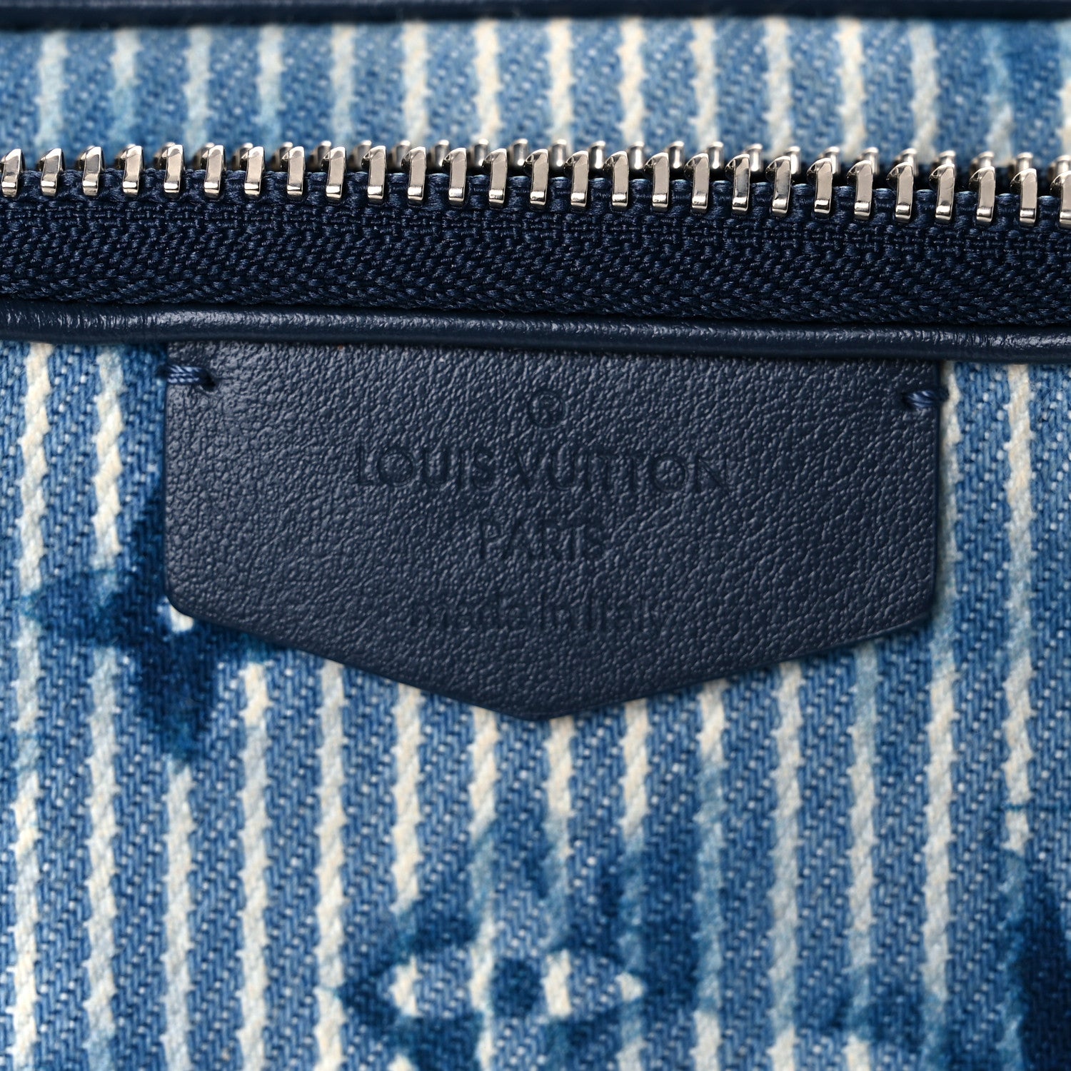 Louis Vuitton Hickory Stripes Denim Monogram Watercolor Outdoor Pouch Blue 6 of 9