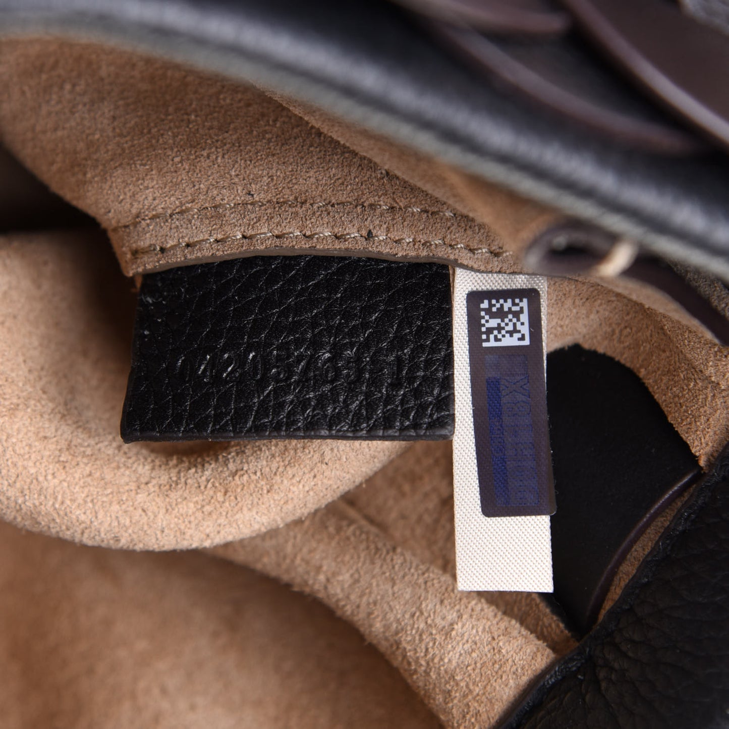 Grained Calfskin Darryl Clutch Black