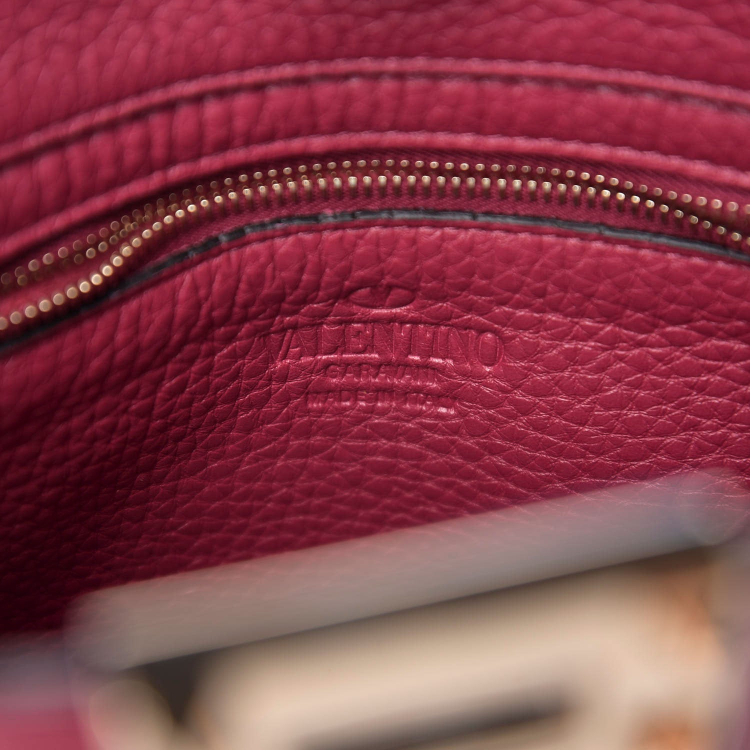 Valentino Garavani Pebbled Calfskin Mini Rockstud Flip-Lock Messenger Bag Raspberry 7 of 8