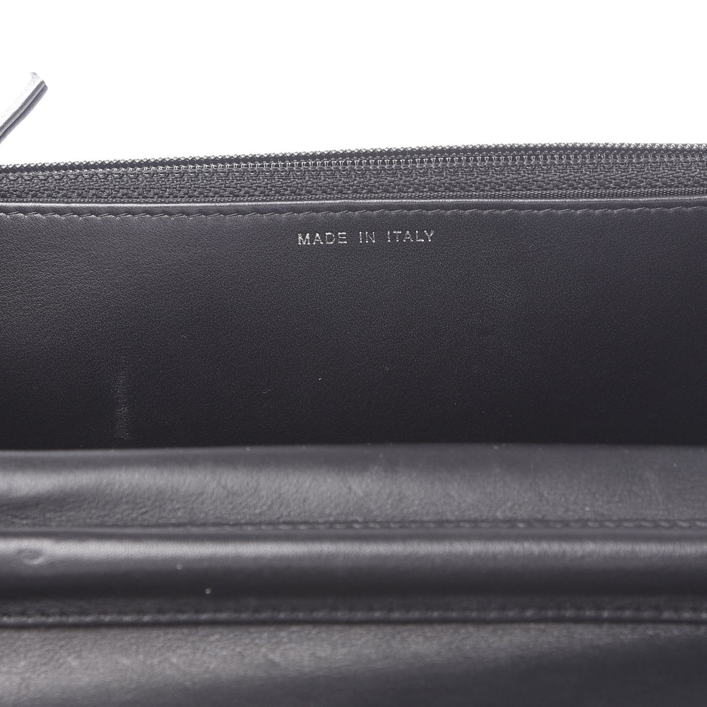 Calfskin Quilted Wallet On Chain WOC Black