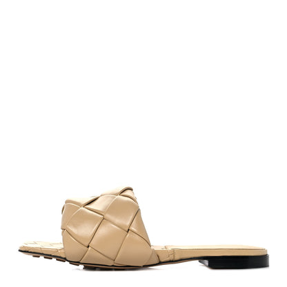 Bottega Veneta Nappa Maxi Intrecciato Lido Flat Sandals 38.5 Cane Sugar 1 of 8