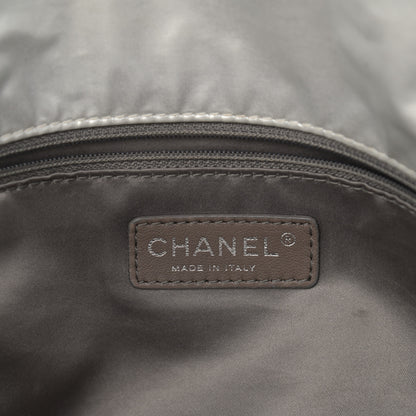 Chanel Vinyl Mohair Trimmed Accordion Arctic Polar Ice Flap Silver 6 of 10