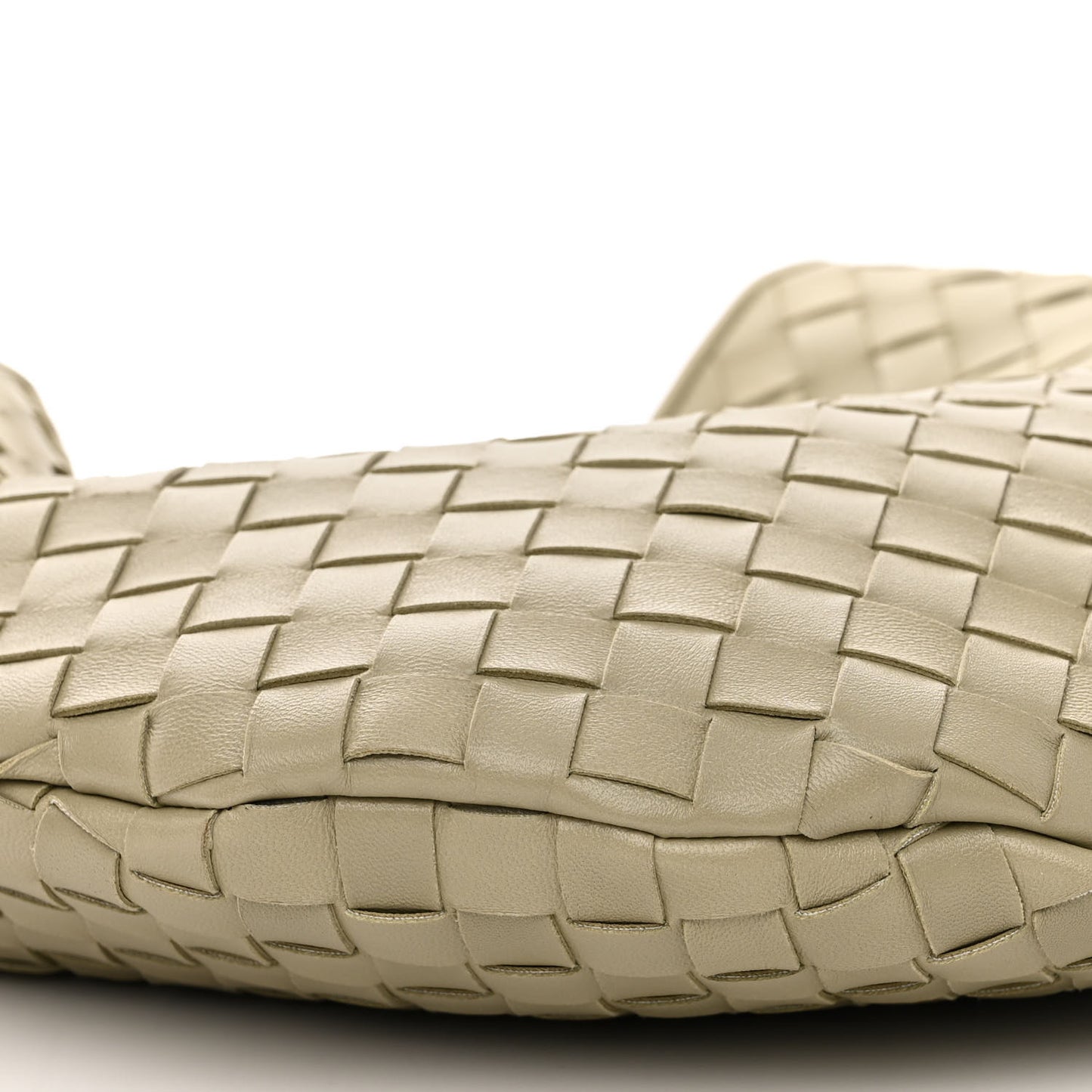Nappa Intrecciato Medium Sardine Bag Travertine