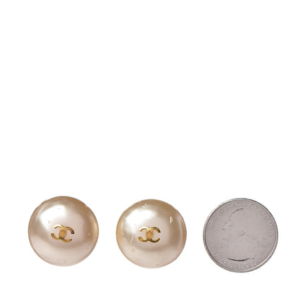 Chanel Pearl CC Clip On Earrings Gold 2 of 5