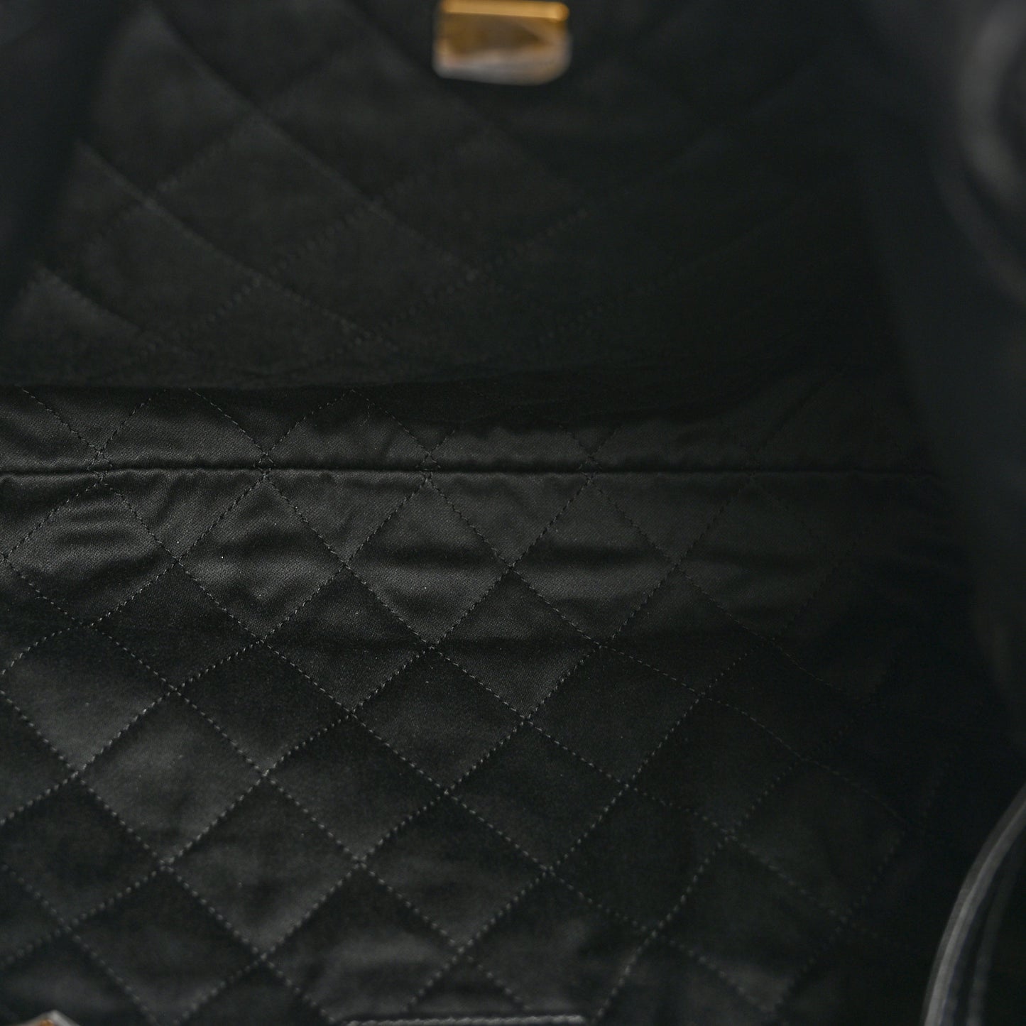 Shiny Calfskin Quilted Small Chanel 22 Black