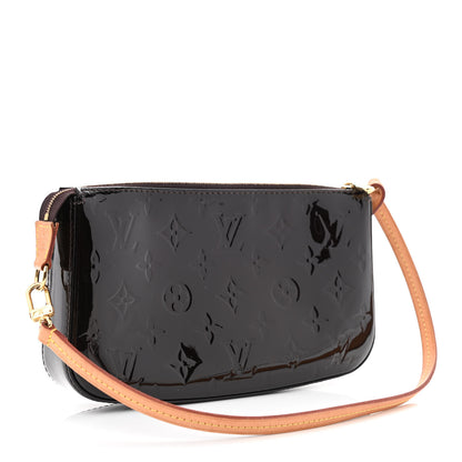 Louis Vuitton Vernis Pochette Accessories NM Amarante 3 of 12