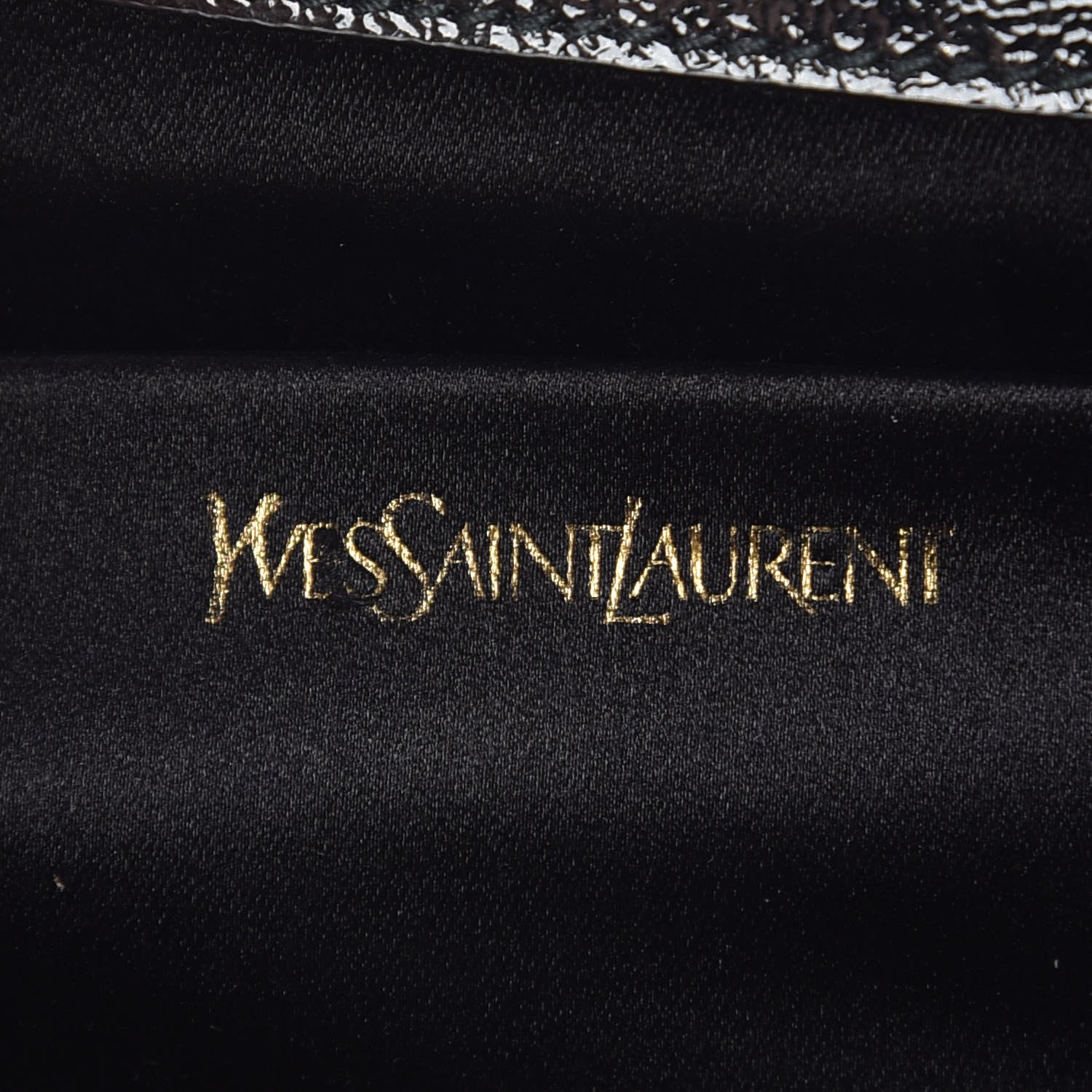 Saint Laurent Textured Patent Monogram Large Belle De Jour Clutch Black 6 of 8