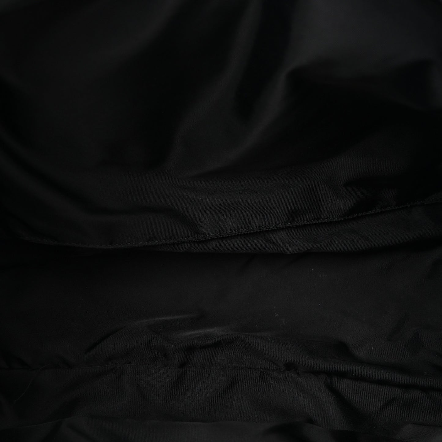 Nylon Medium Travel Tote Black