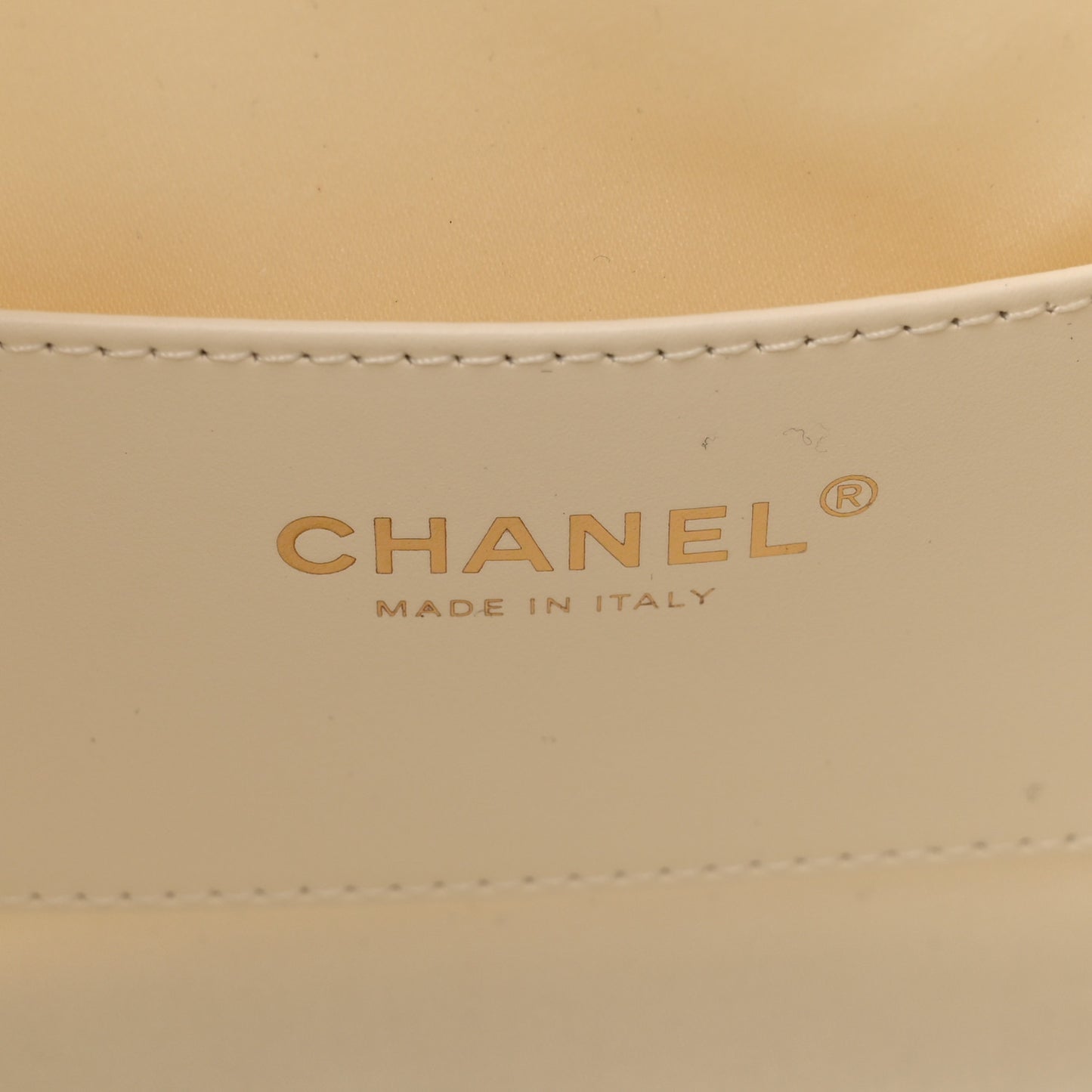 Braided Raffia Calfskin Quilted Small Chanel 25 Handbag White Black