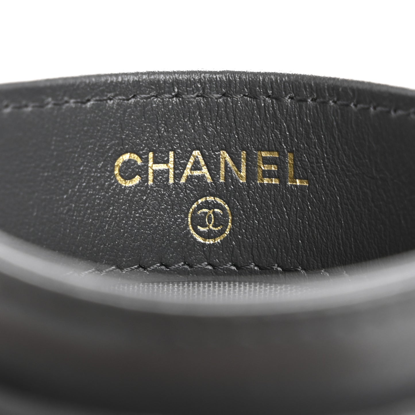 Lambskin Quilted Chanel 19 Card Holder Grey