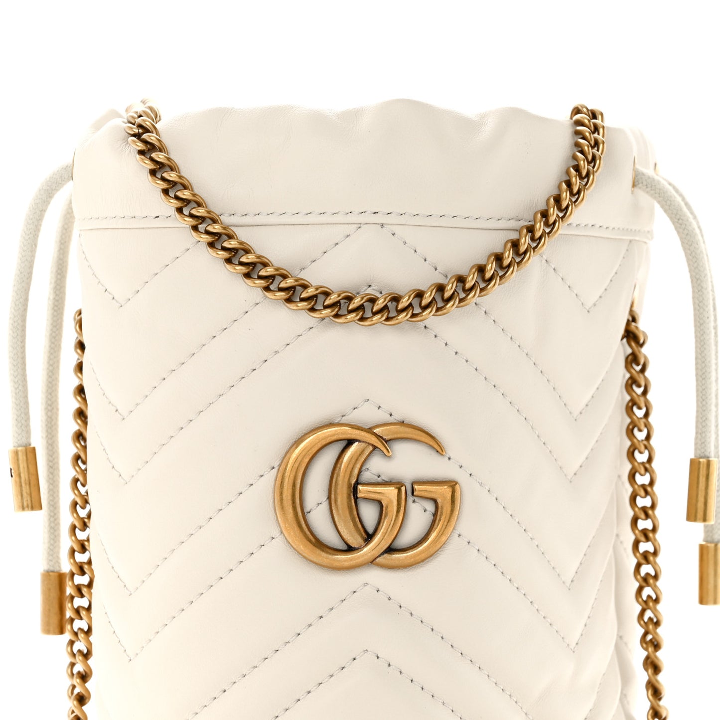 Calfskin Matelasse Mini GG Marmont 2.0 Bucket Bag White