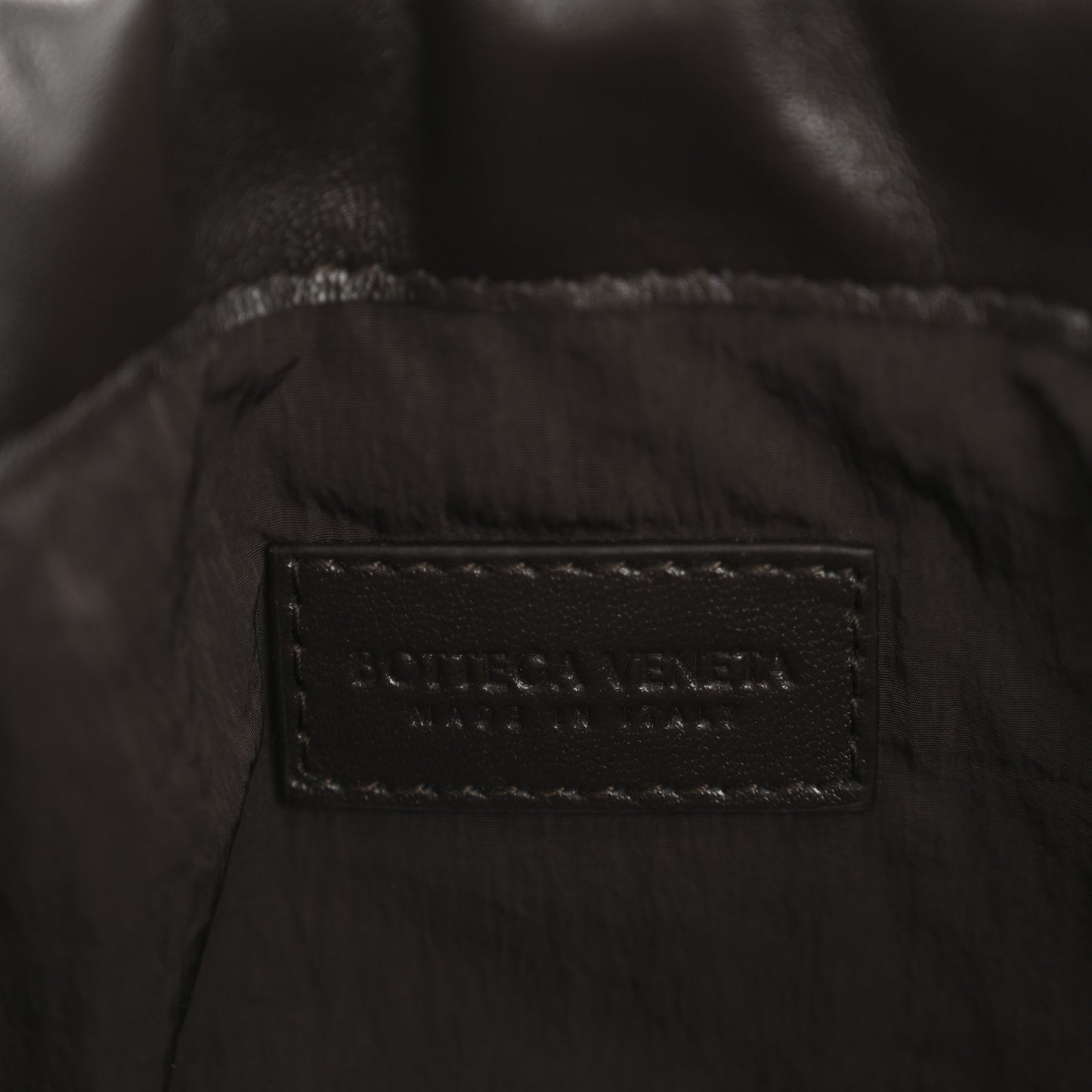 Nappa Intrecciato Medium Dustbag Fondant